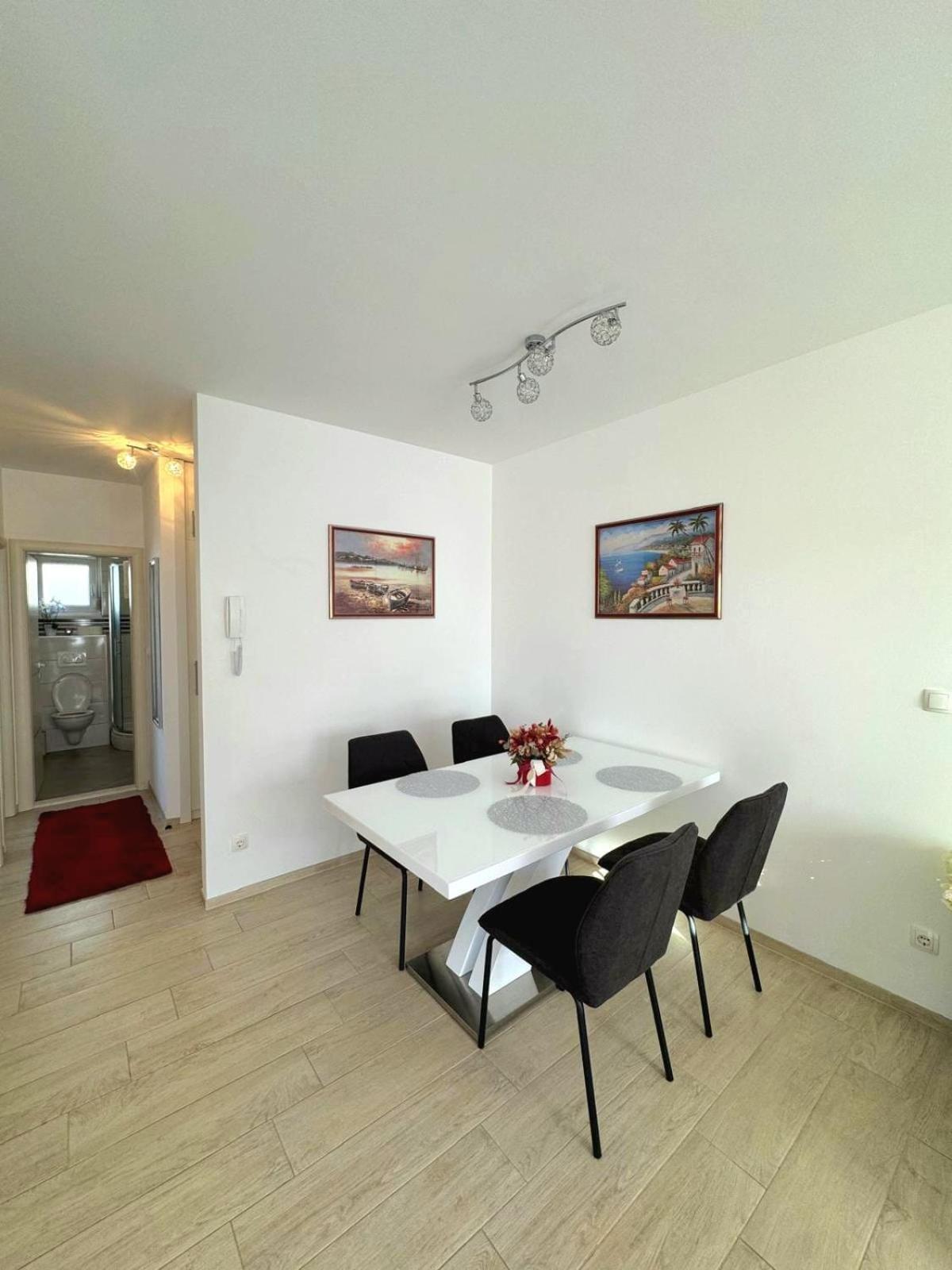 Apartment Misic Trogir Exterior foto