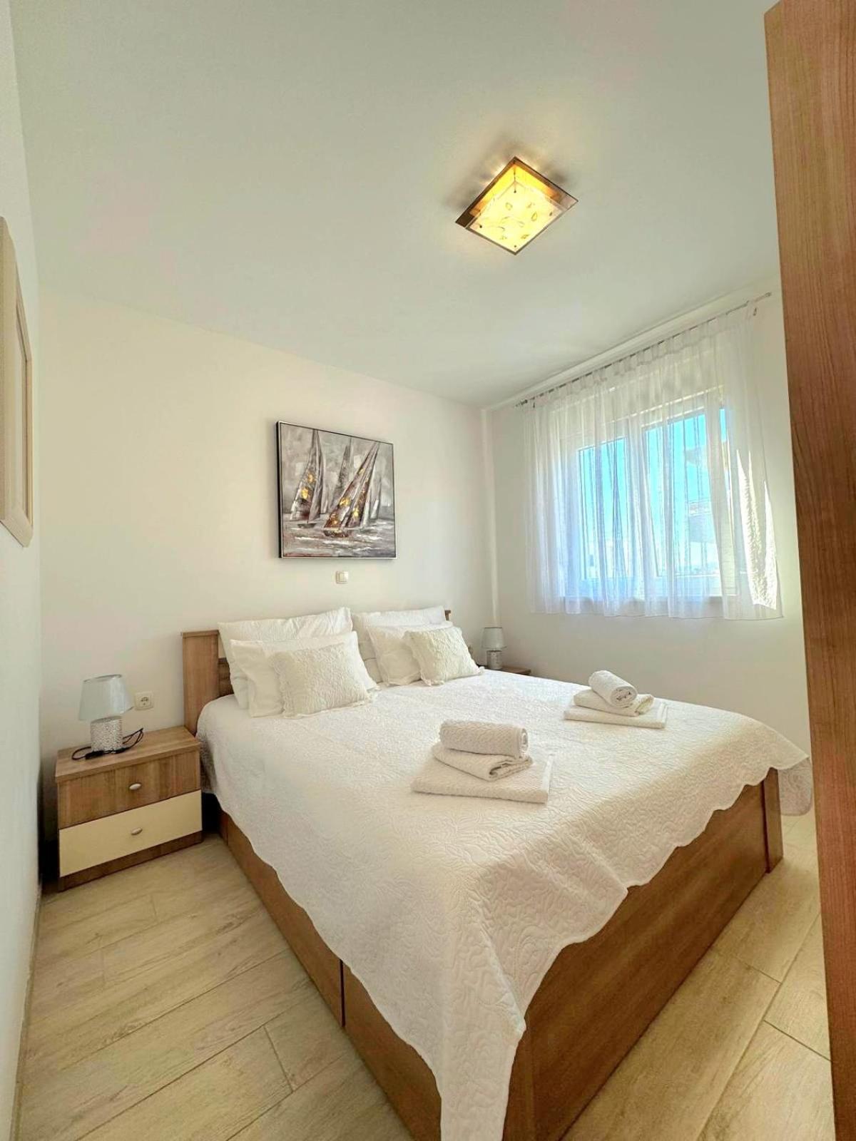 Apartment Misic Trogir Exterior foto